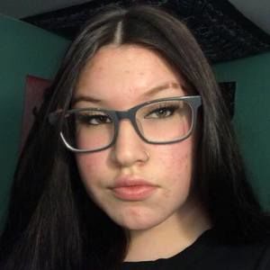 Meet your Posher, Savannah